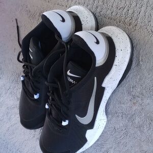 New Nike Air Max Impact 4